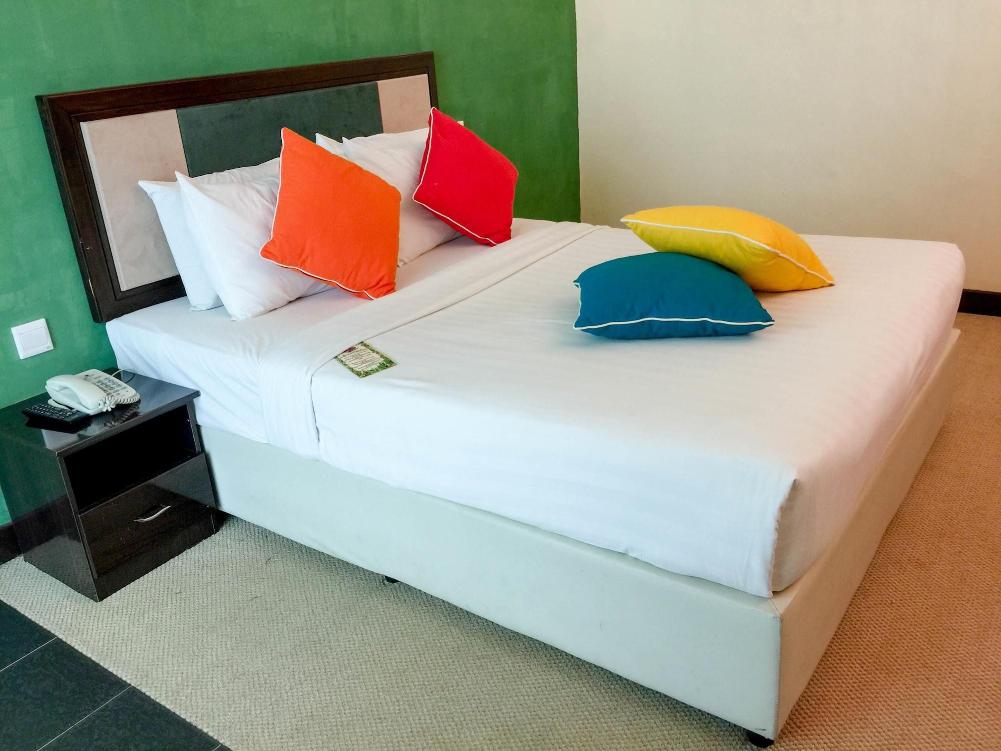 Hotel Taiping Perdana Esterno foto