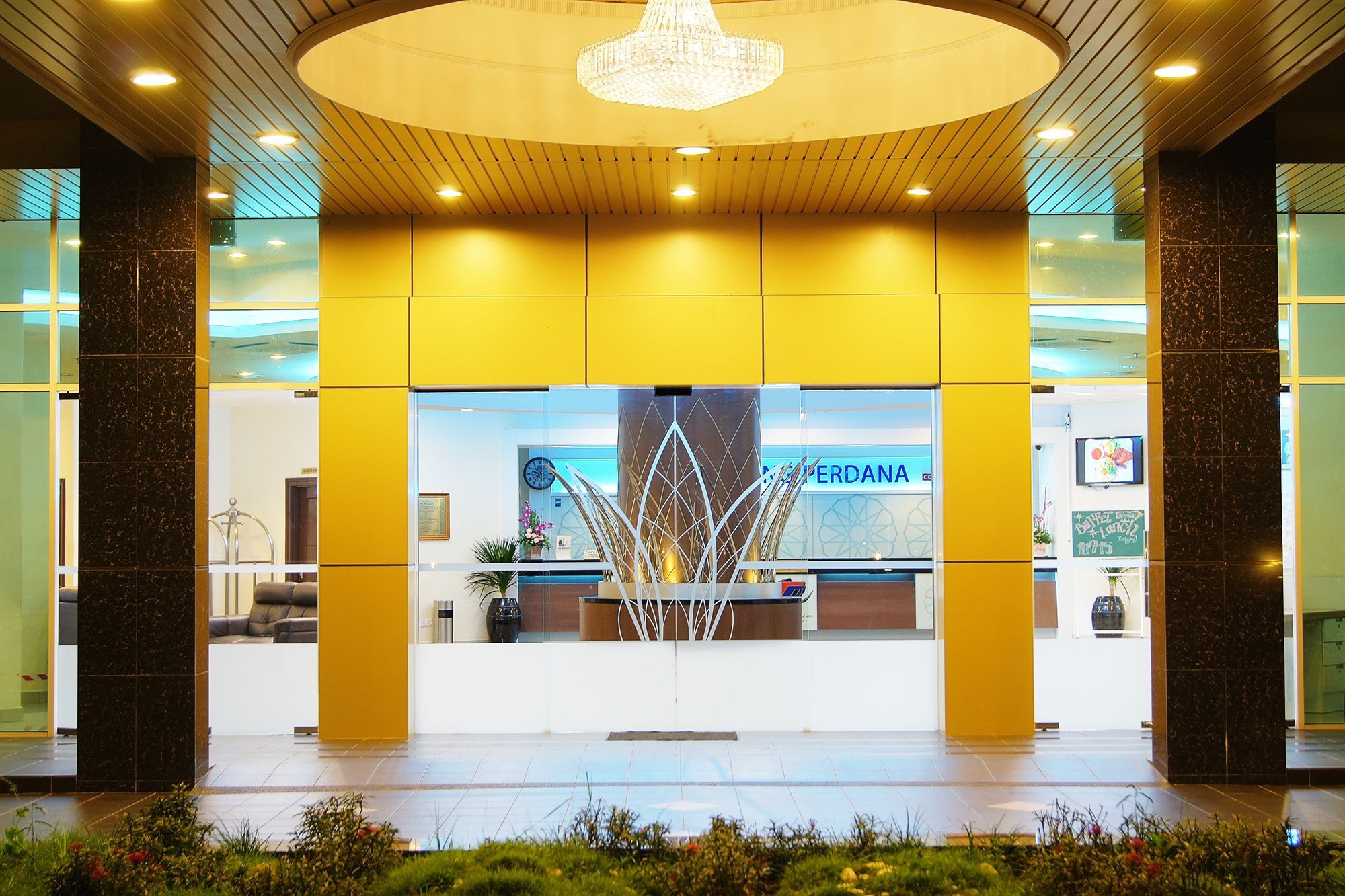 Hotel Taiping Perdana Esterno foto