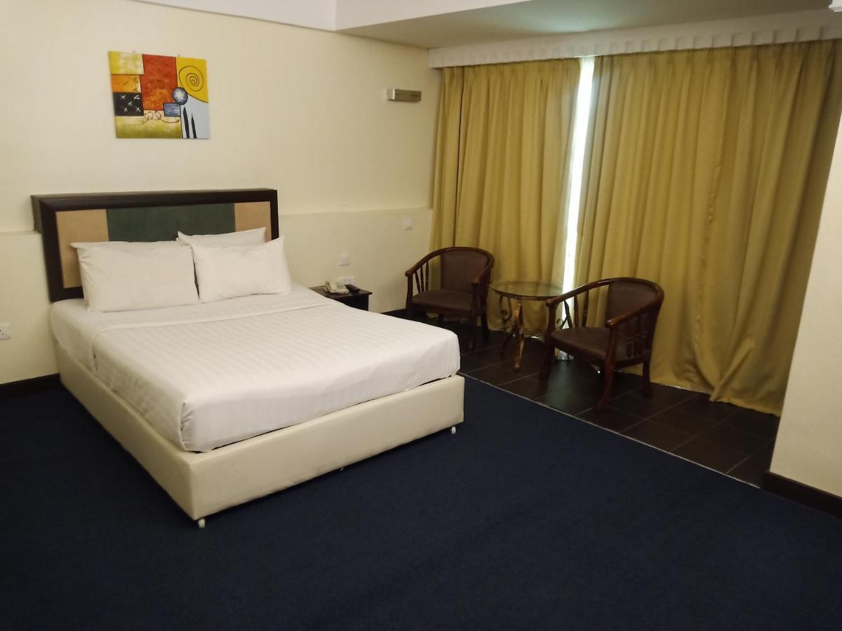 Hotel Taiping Perdana Esterno foto